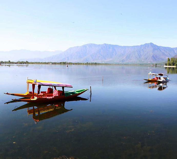 Kashmir Holidays Packages